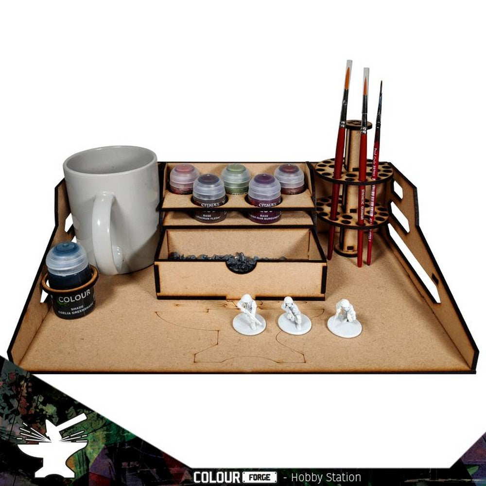 The War Hub - Compact Hobby Station