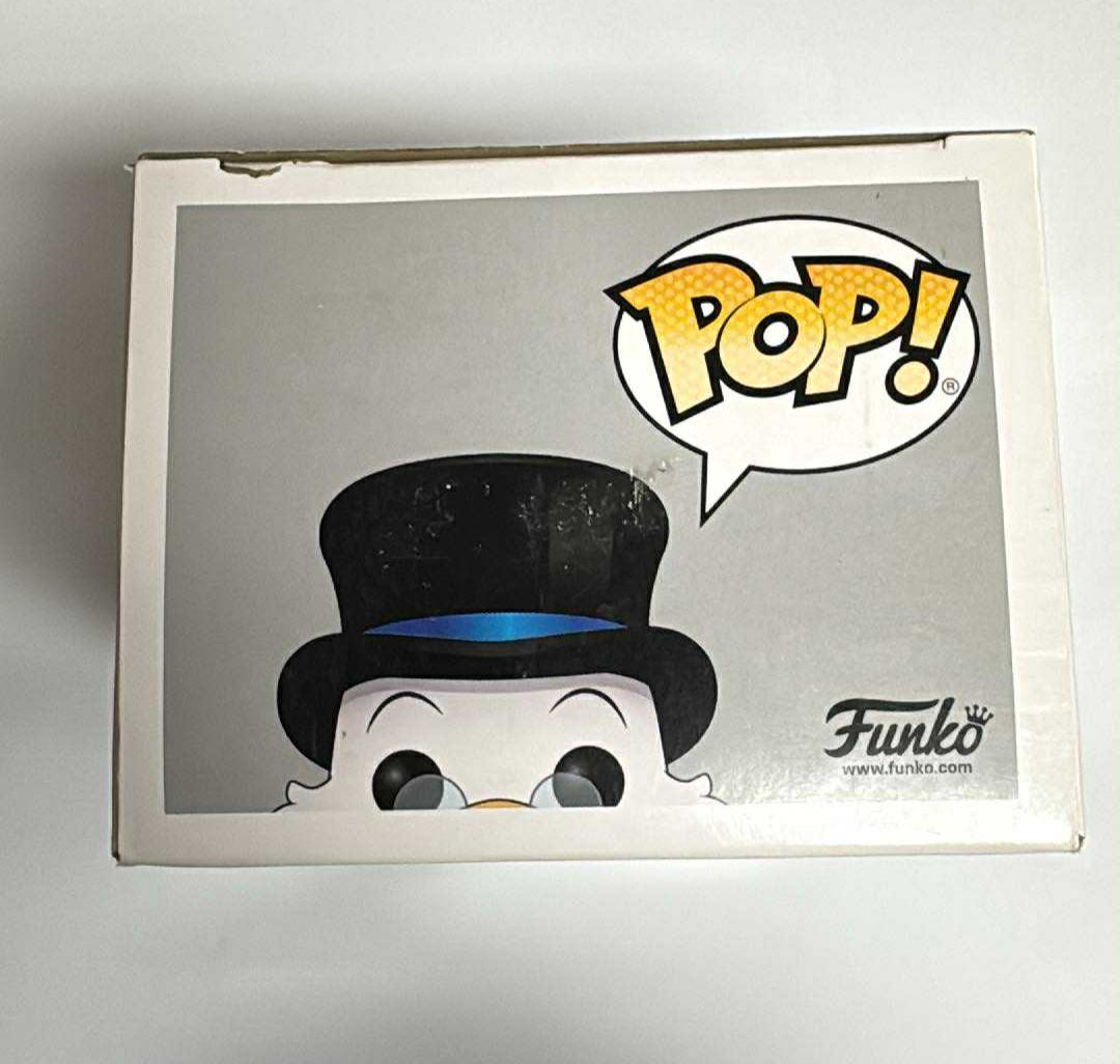 Duck Tales - Scrooge McDuck Red Coat US Exclusive Pop! Vinyl #555