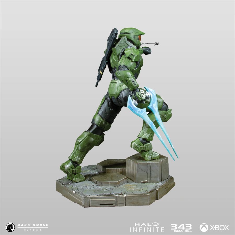 Halo Infinite - Master Chief with Grapplshot PVC Statue