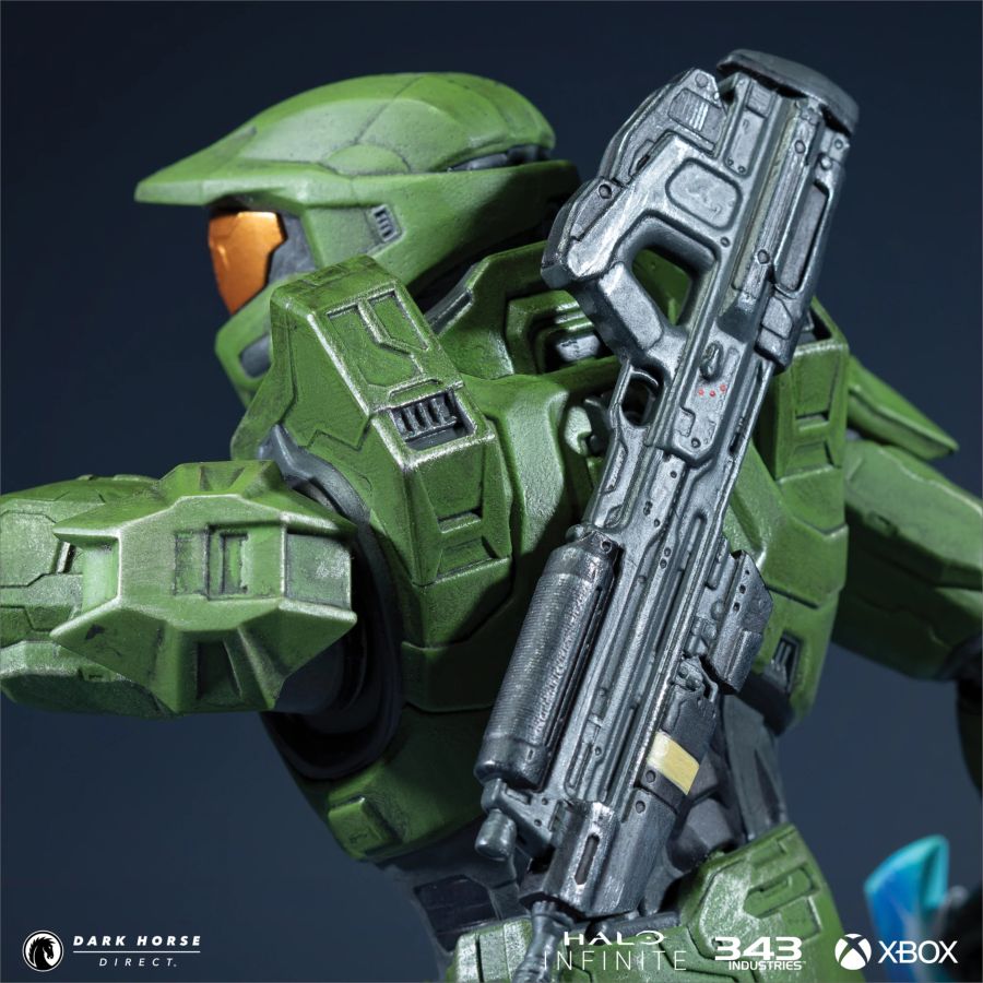 Halo Infinite - Master Chief with Grapplshot PVC Statue