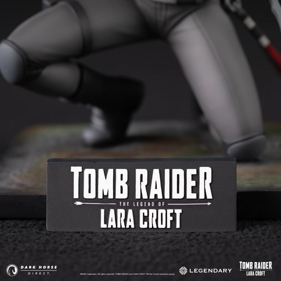 Tomb Rraider - The Legend of Lara Croft PVC Figure