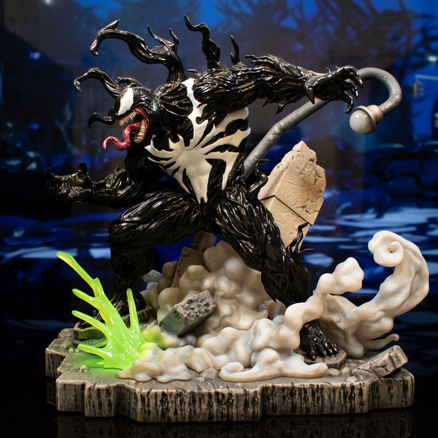 Spider-Man - Venom Deluxe Gallery PVC Statue