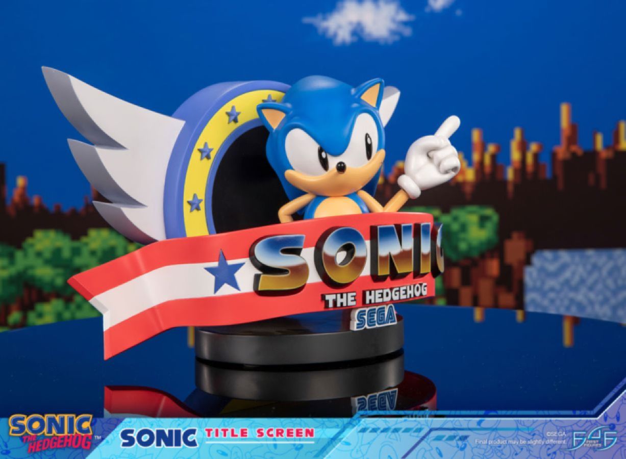 Sonic - Sonic The Hedgehog Title Screen Statue