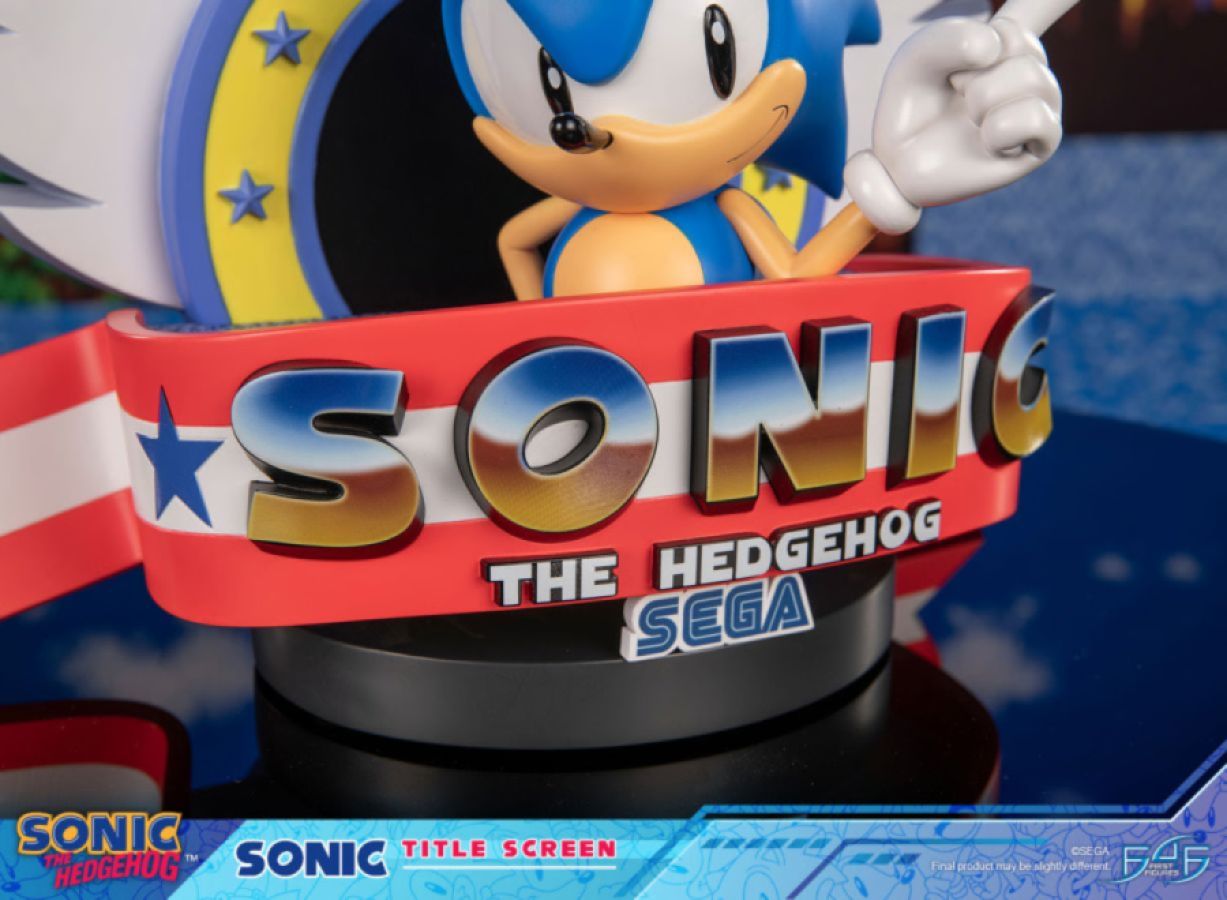 Sonic - Sonic The Hedgehog Title Screen Statue