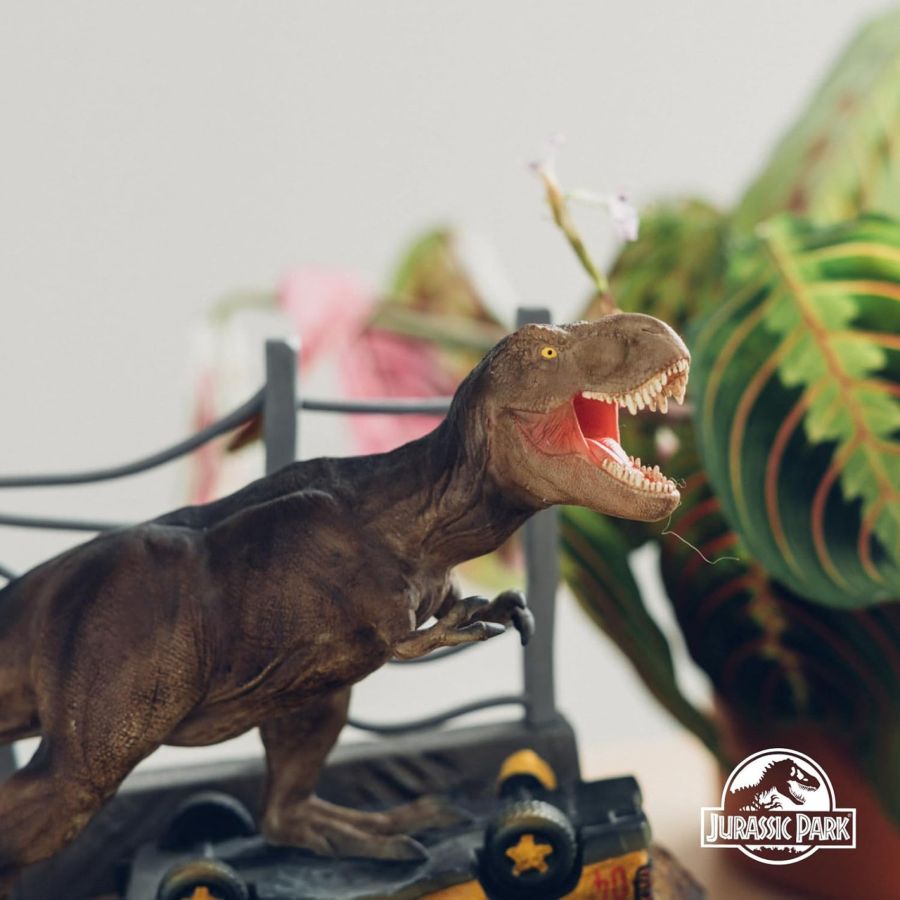 Jurassic Park - T-Rex 3D Perpetual Calendar