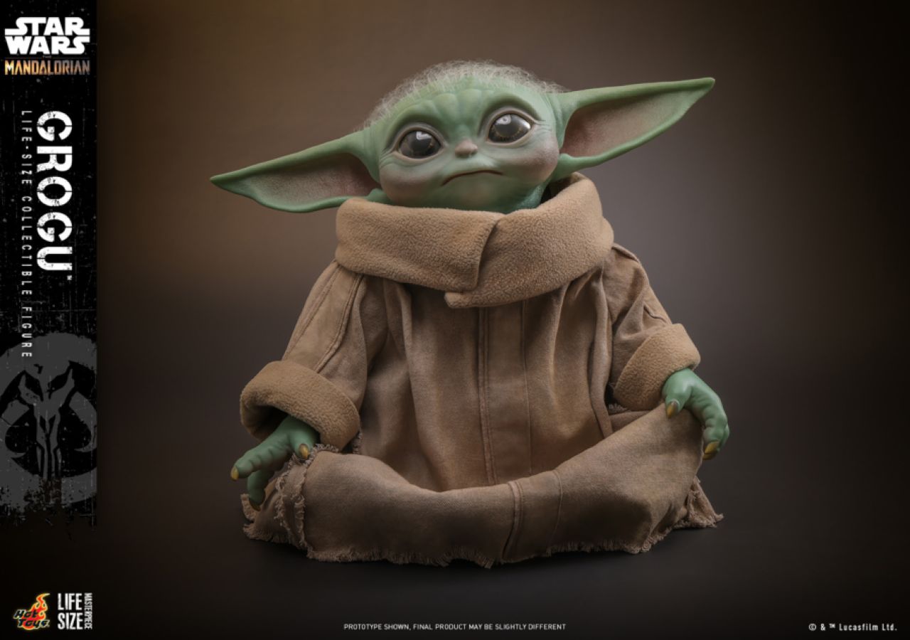 Star Wars: Mandalorian - Grogu Life-Size Collectable Action Figure