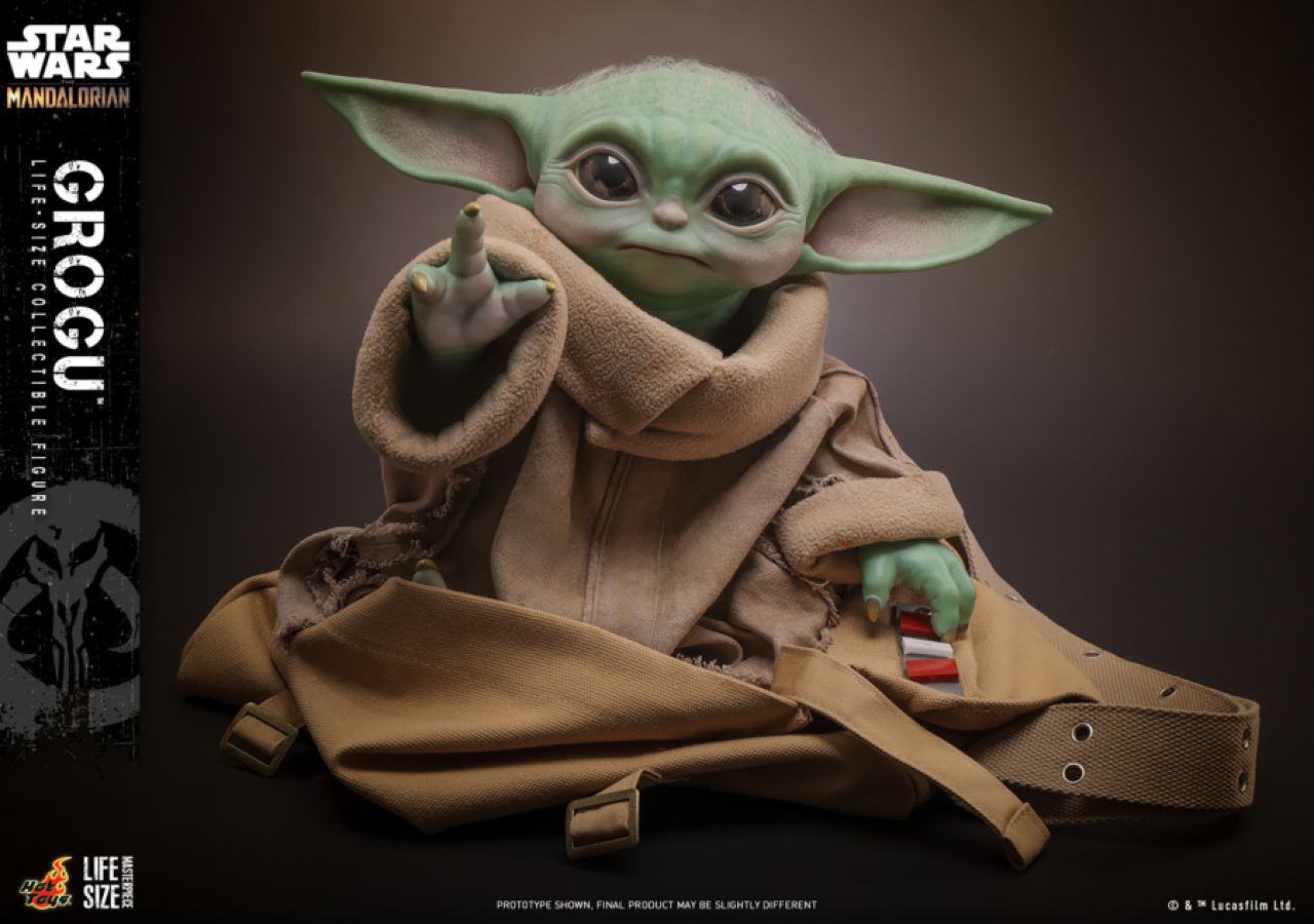 Star Wars: Mandalorian - Grogu Life-Size Collectable Action Figure