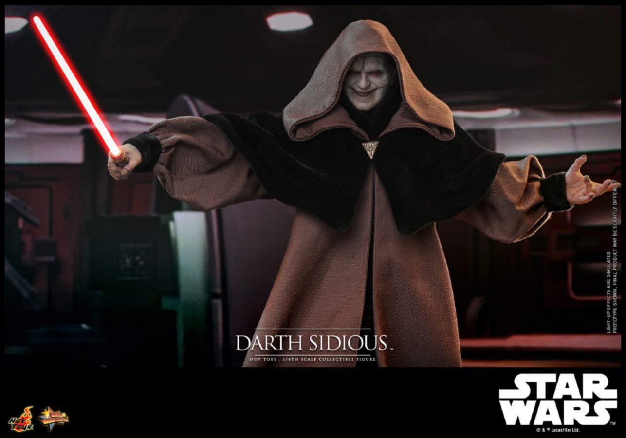 Star Wars: Revenge of the Sith - Darth Sidious 1:6 Scale Collectible Action Figure