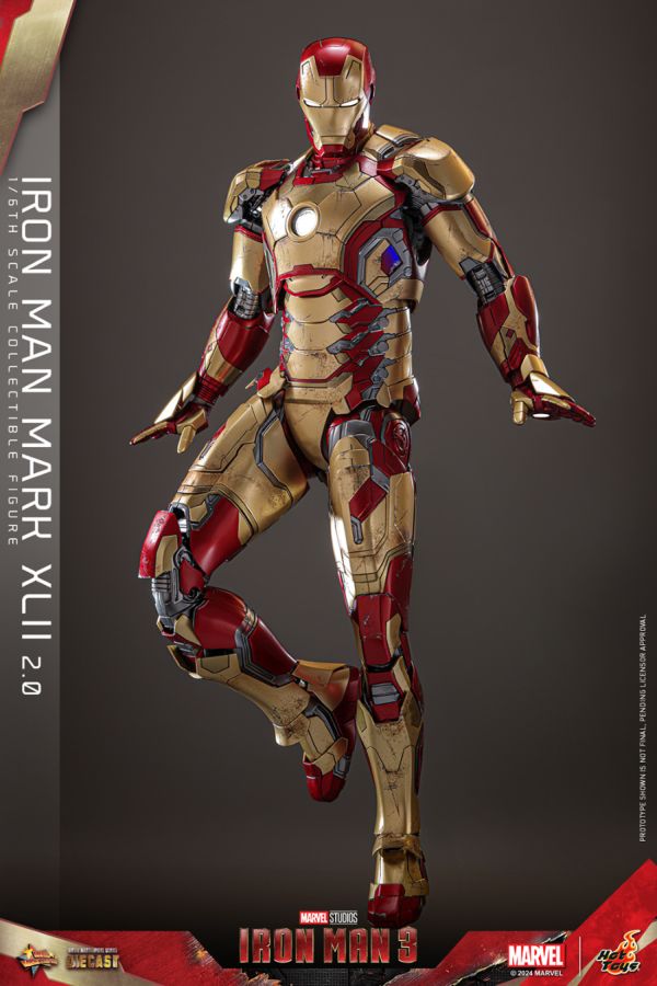 Iron Man 3 - Iron Man Mk 42 (2.0) 1:6 Scale Collectable Action Figure