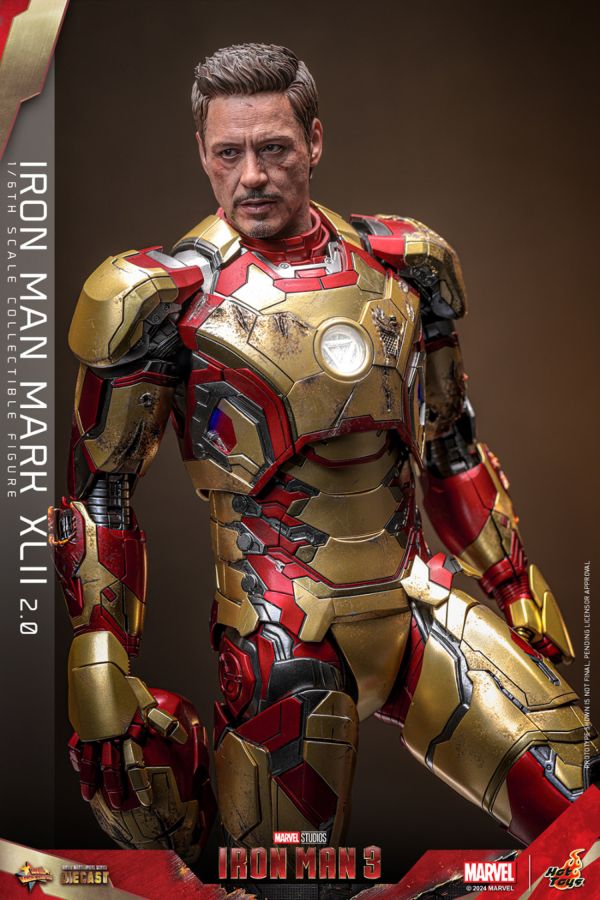 Iron Man 3 - Iron Man Mk 42 (2.0) 1:6 Scale Collectable Action Figure