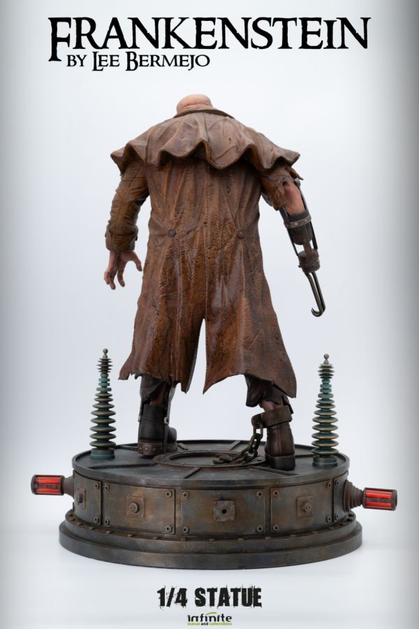 Frankenstein - Frankenstein's Monster by Lee Bermejo 1:4 Scale Statue