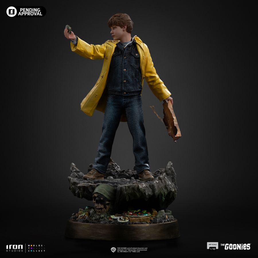 The Goonies - Mikey Walsh 1:10 Scale Statue