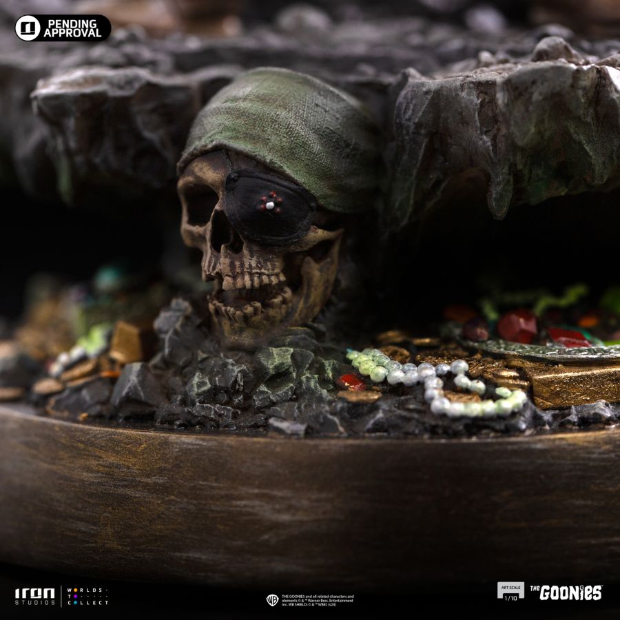 The Goonies - Mikey Walsh 1:10 Scale Statue