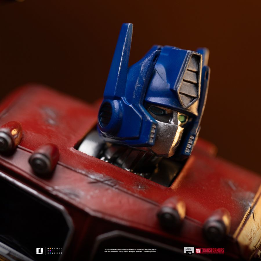 Transformers - Optimus Prime Demi Art 1:20 Scale Statue