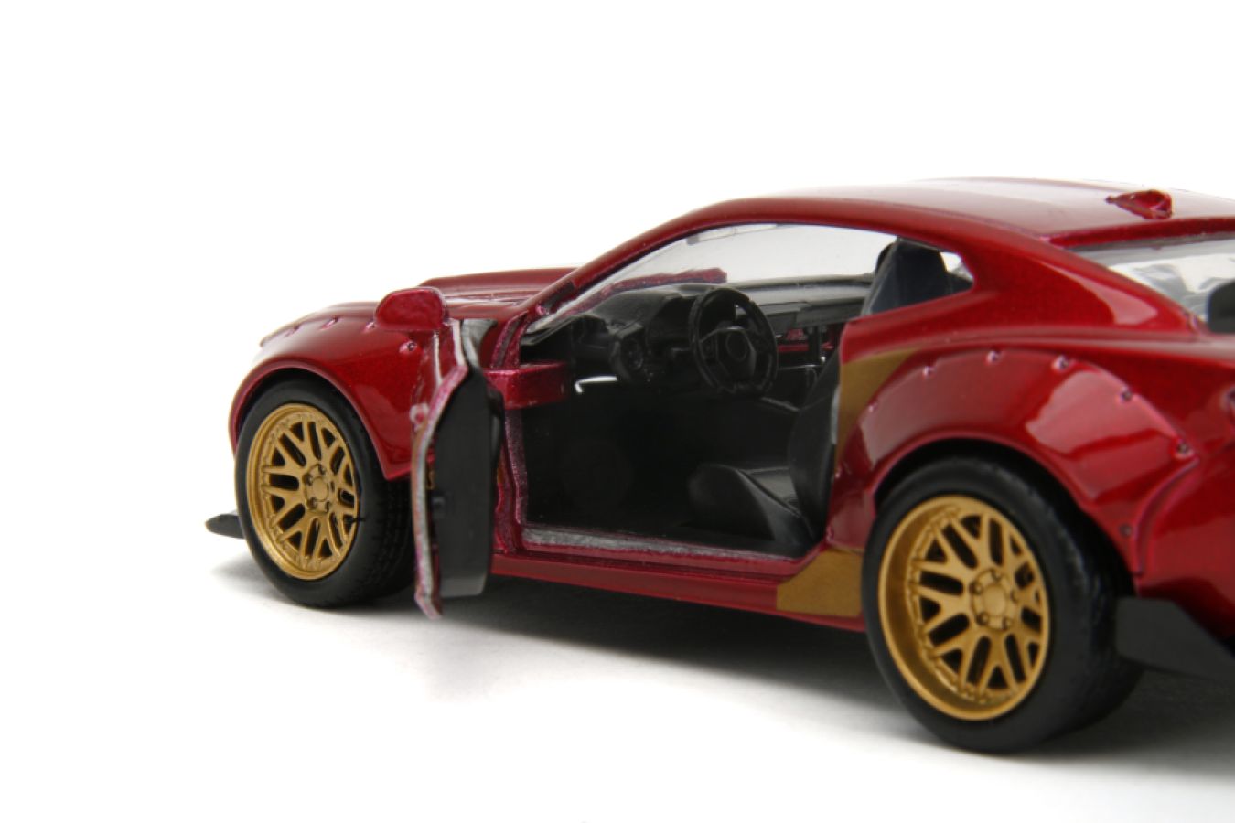 Marvel Comics - Iron Man 2016 Chevy Camaro SS 1:32 Hollywood Ride