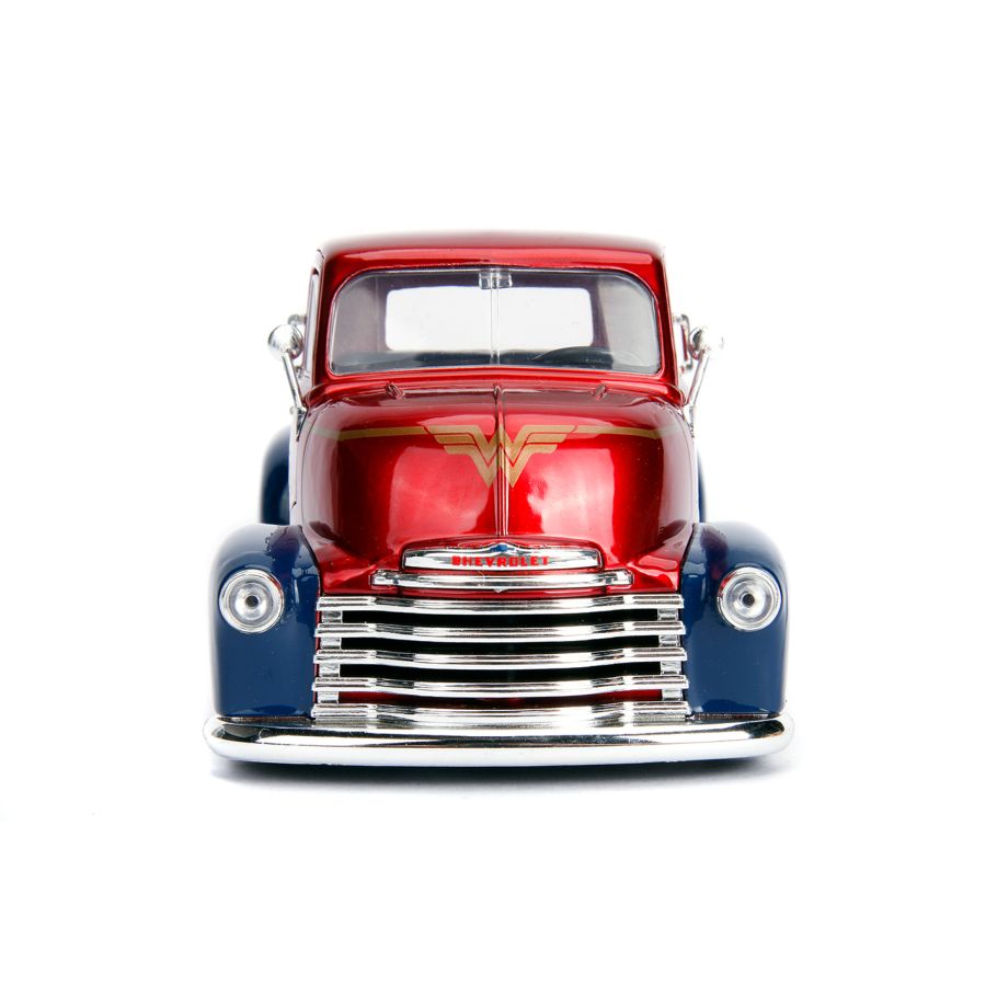 DC Comics Bombshells - Wonder Woman Chevy Pickup 1:24 Scale Hollywood Rides Diecast Vehicle