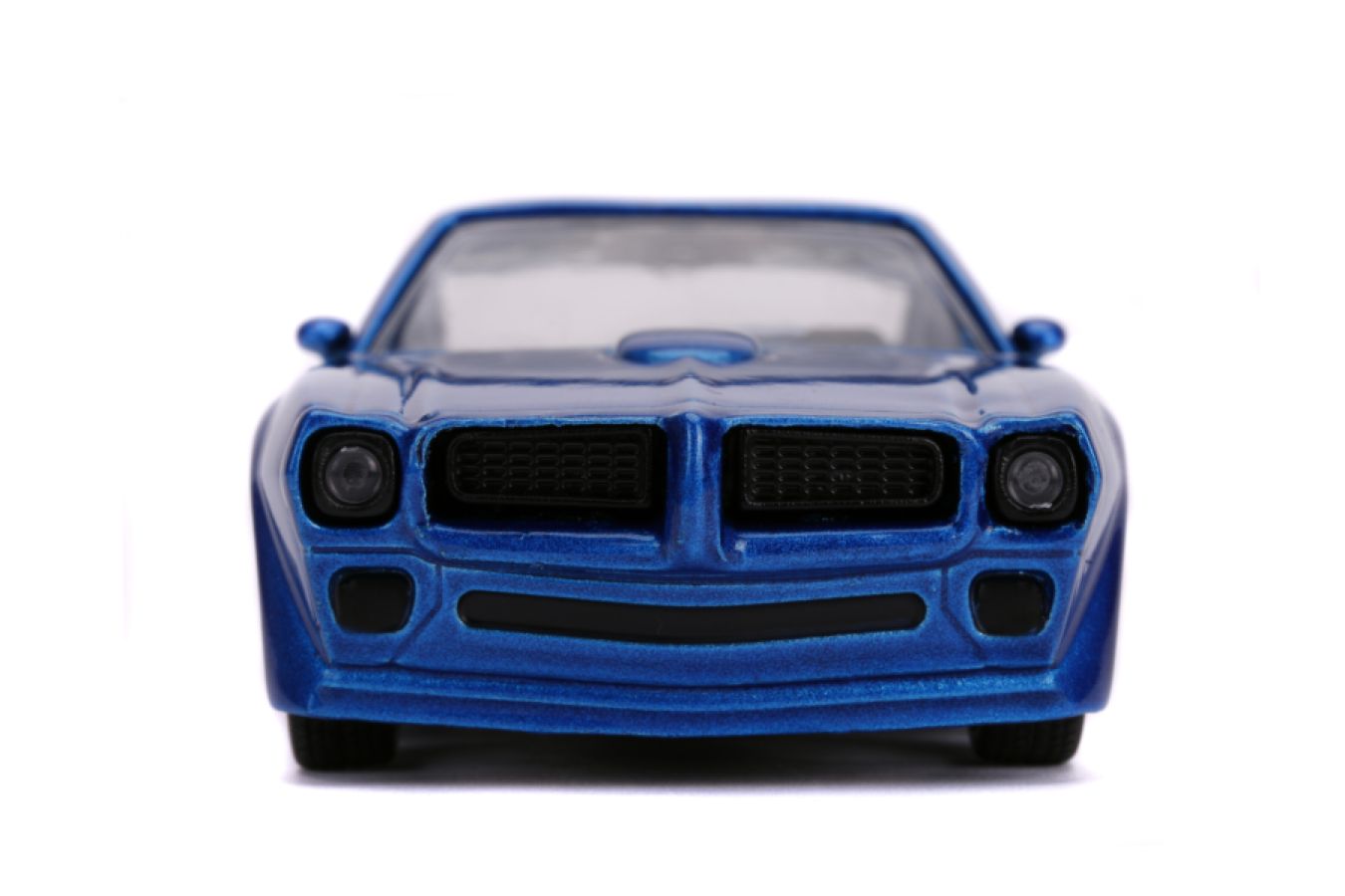 Marvel Comics - Captain America 1972 Pontiac Firedbird 1:32 Scale Hollywood Ride