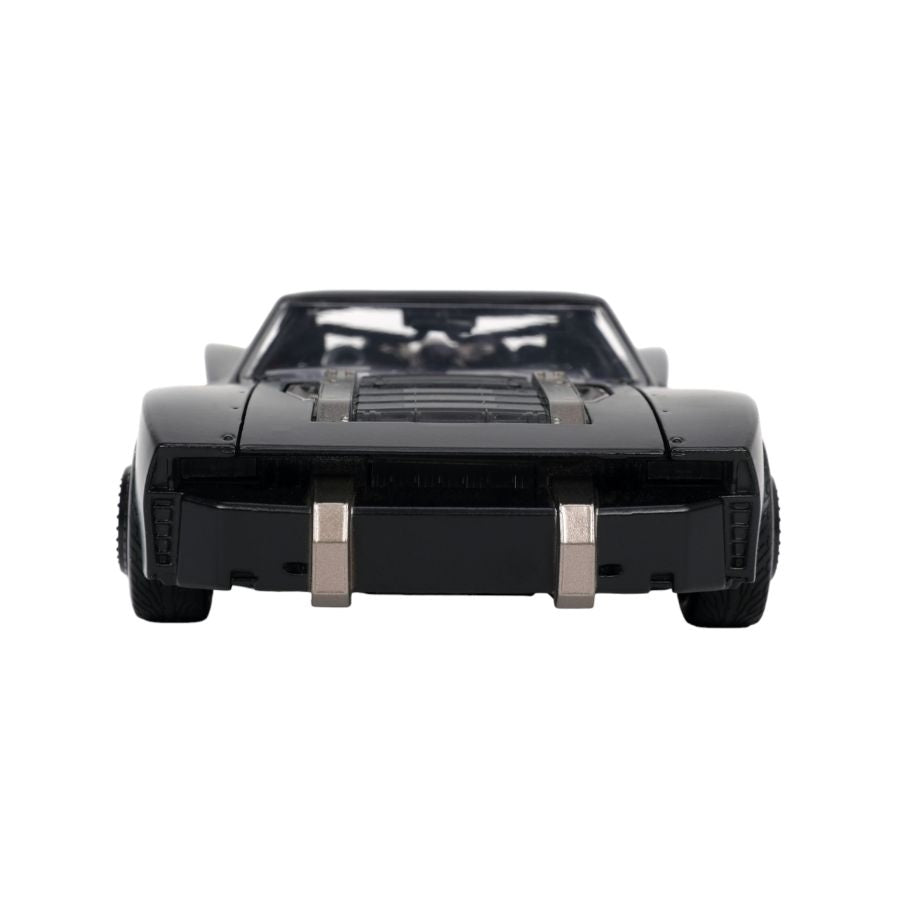 The Batman - Batmobile with Batman 1:24 Scale Hollywood Ride