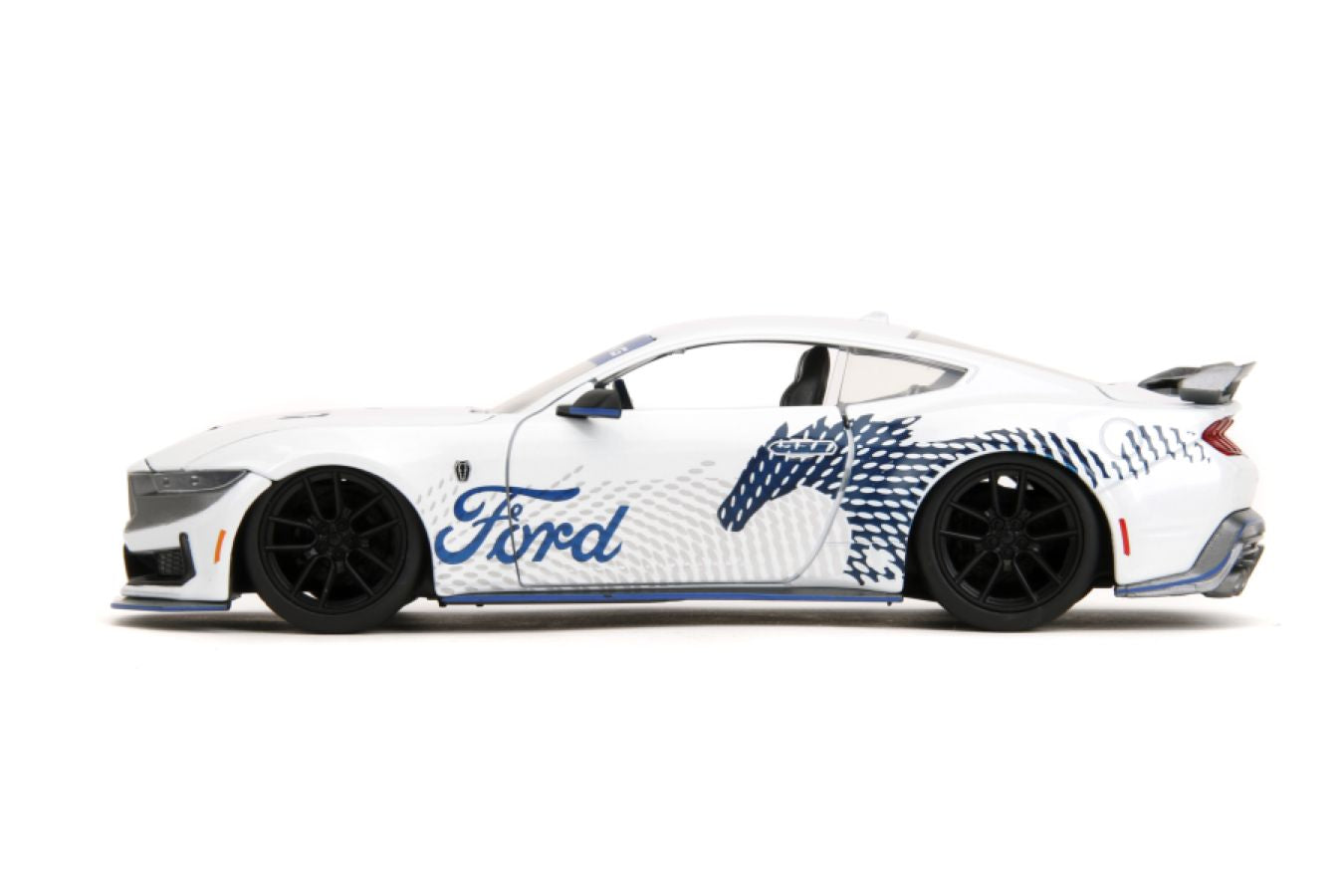 Big Time Muscle - 1:24 2024 Ford Mustang Dark Horse Edition Diecast Vehicle
