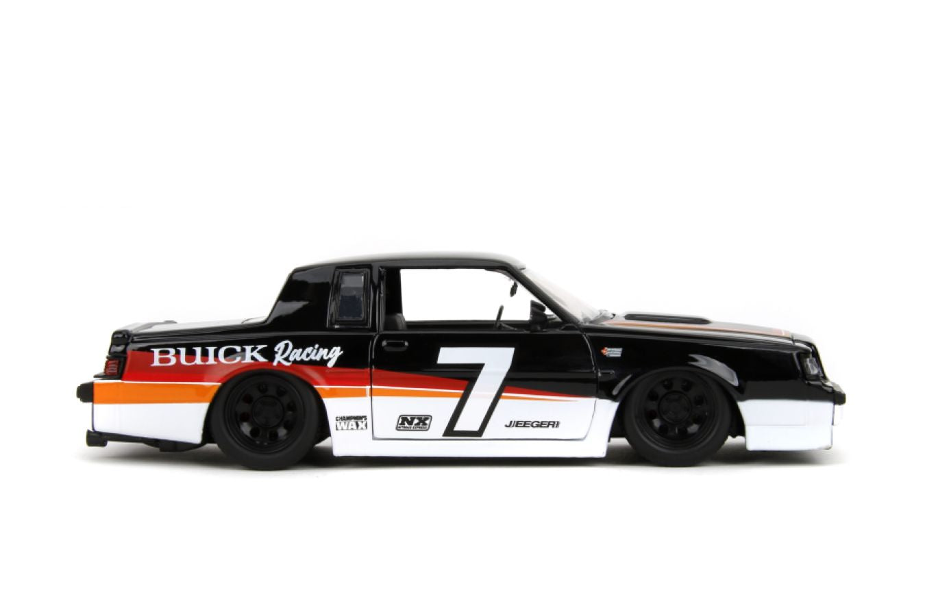 Big Time Muscle: Dark Horse - 1987 Buik Grand National1:24 Scale Diecast Vehicle