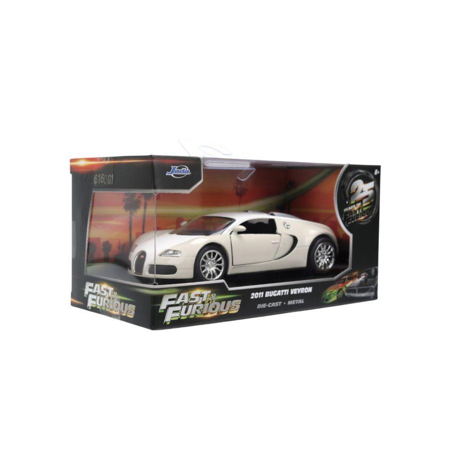 Fast & Furious - 1:32 2011 Bugatti Veyron Diecast Vehicle