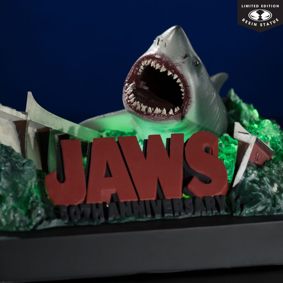 Jaws - Jaws Attacking Boat 50th Anniversary 1:48 Scale Resin Statue