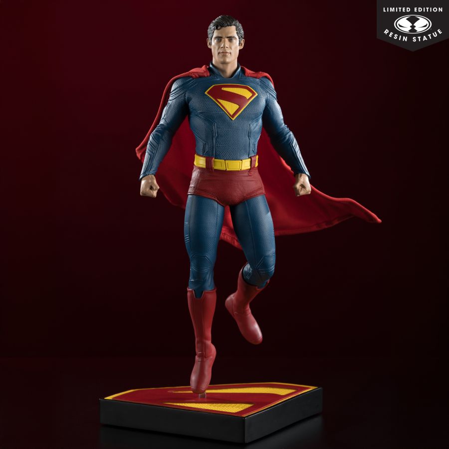 Superman (2025) - Superman 12" Resin Statue