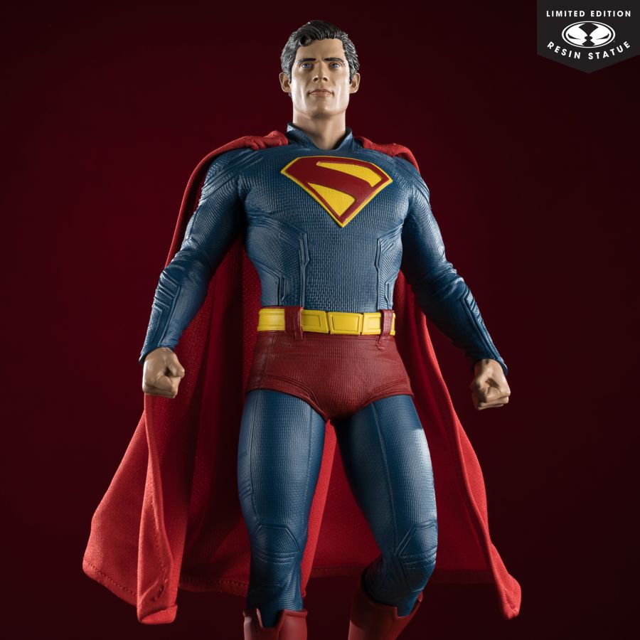 Superman (2025) - Superman 12" Resin Statue