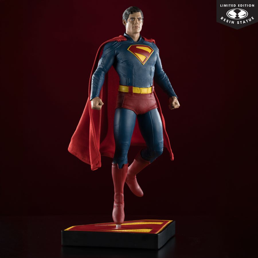 Superman (2025) - Superman 12" Resin Statue