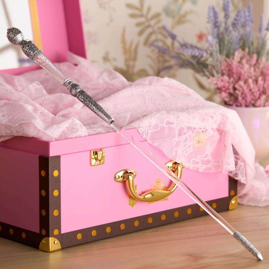 Wicked - Prop Replica Training Wand Replica (Collectors Box)