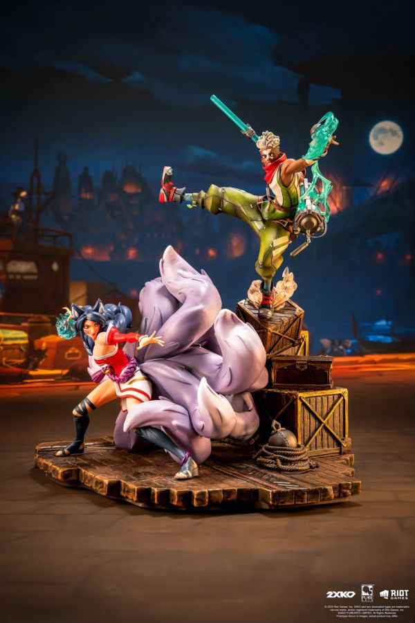 2XKO - Ekko & Ahri 1:10 Scale Diorama