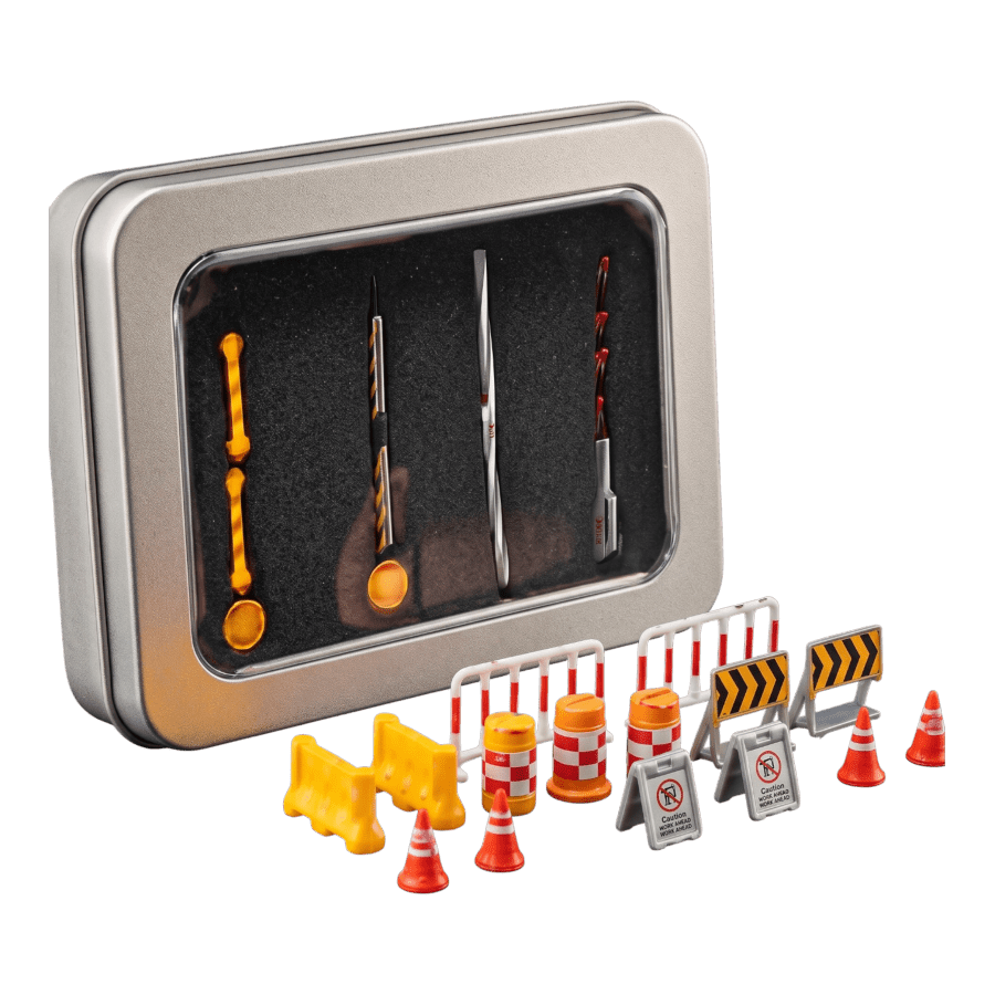 1:64 Diorama - 1:64 Roadblock Accessories (14 Piece Set)