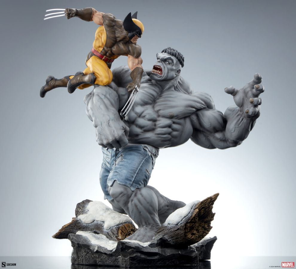 Marvel Comics - Grey Hulk vs Wolverine Maquette