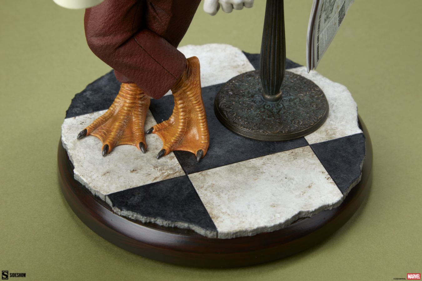 Marvel Comics - Howard the Duck Premium Format Statue