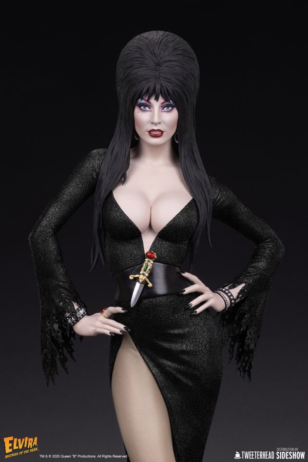Elvira: Mistress of the Dark - Elvira (Black Glitter Dress) 1:4 Scale Maquette