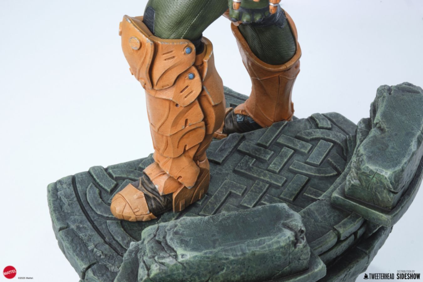 Masters of the Universe - Man-at-Arms Legends Maquette