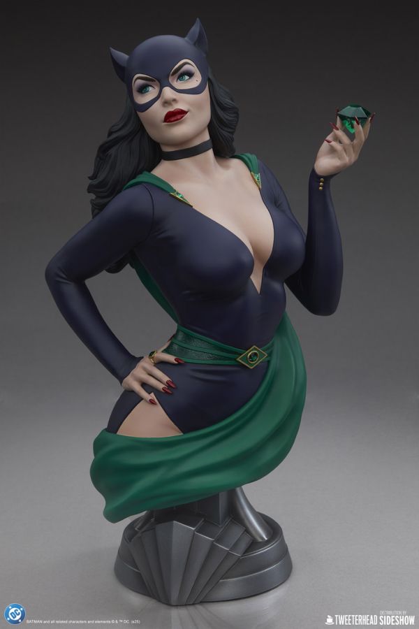 DC Comics - Catwoman 1:3 Scale Bust