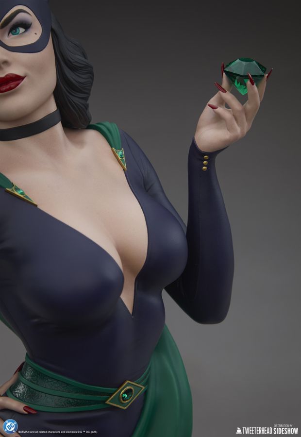 DC Comics - Catwoman 1:3 Scale Bust