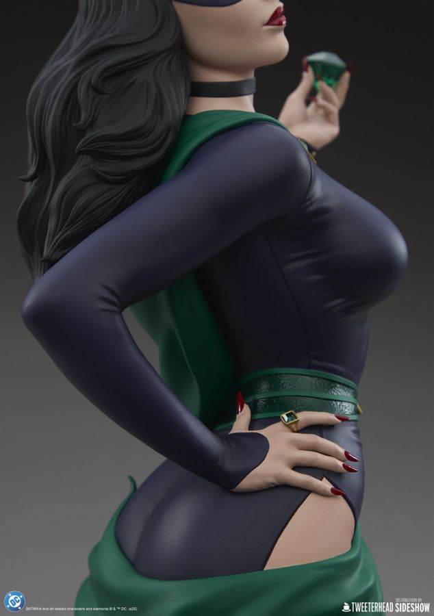 DC Comics - Catwoman 1:3 Scale Bust