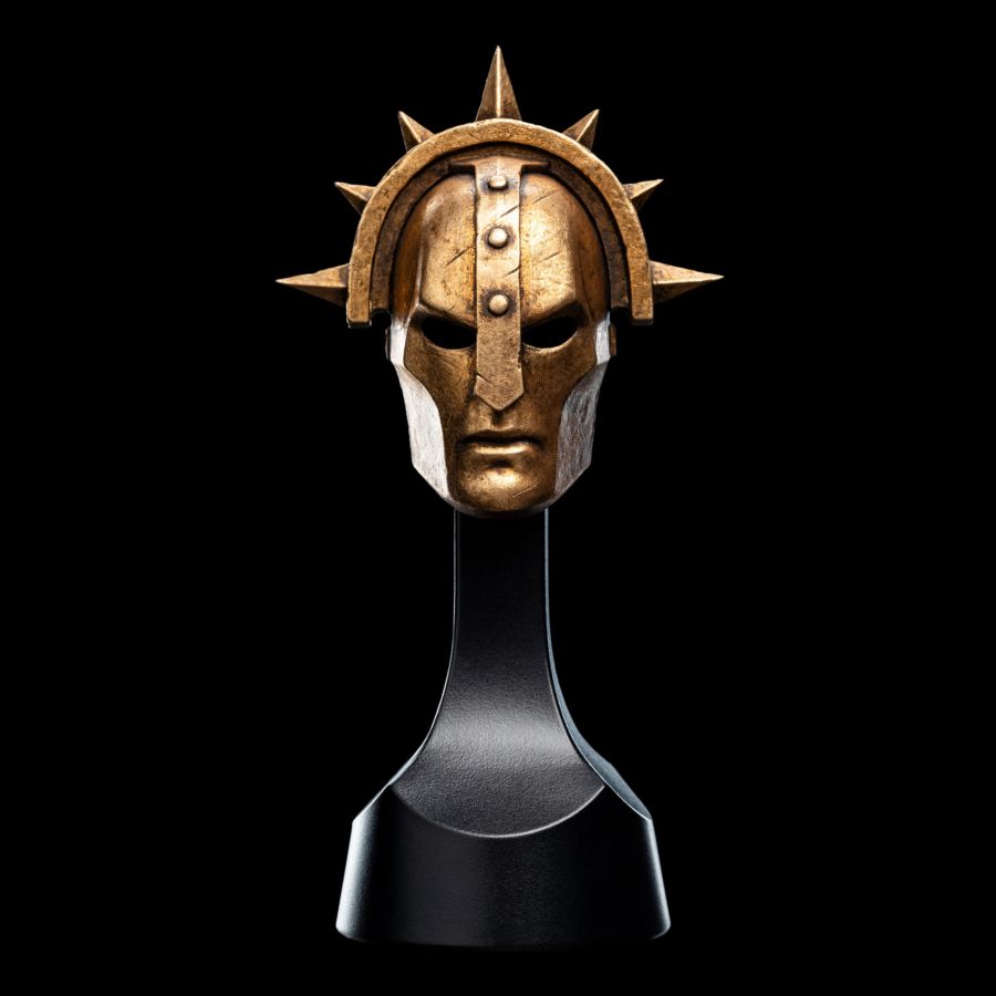 Warhammer: Age of Sigmar - Stormcast Eternal Liberator Replica Helmet