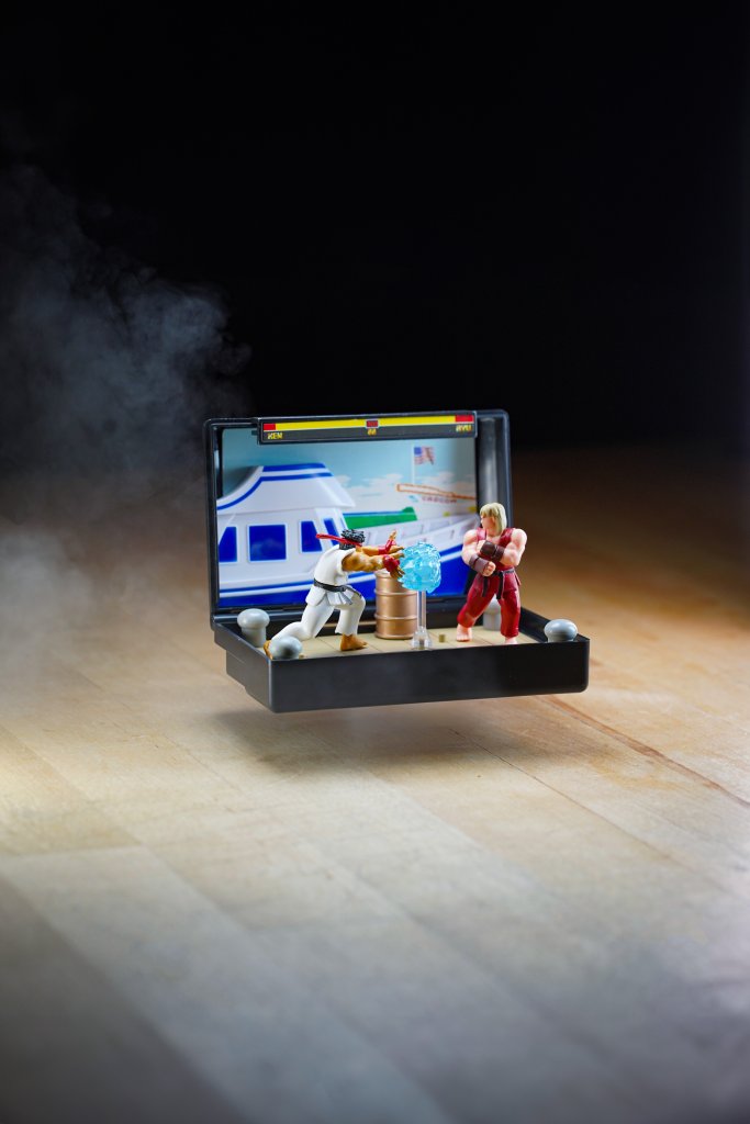 Console Heroes: Street Fighter II Collectible Diorama