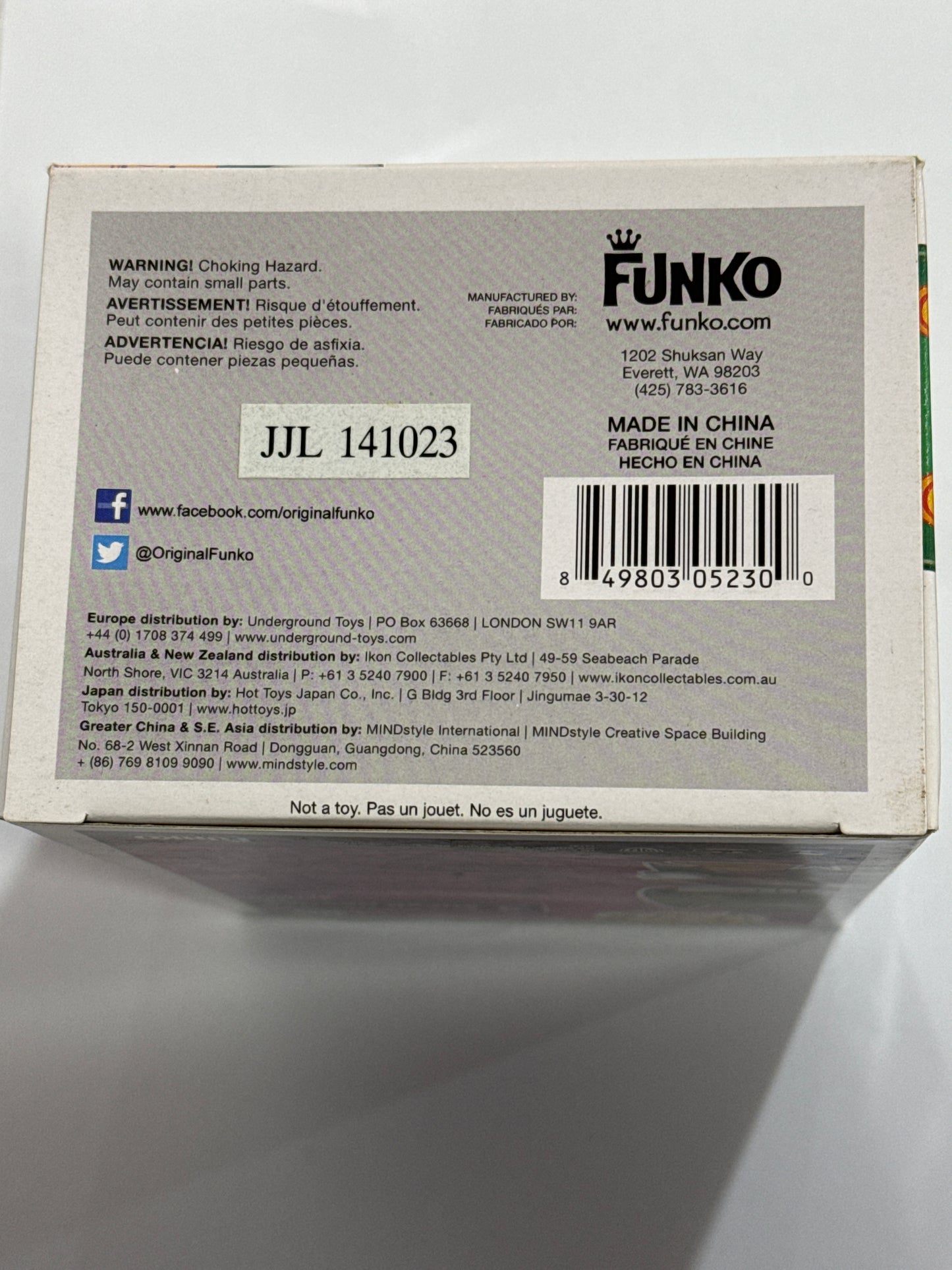 DC Super Heroes - The Joker Batman-Batman Loot Crate Exclusive Pop! Vinyl #65