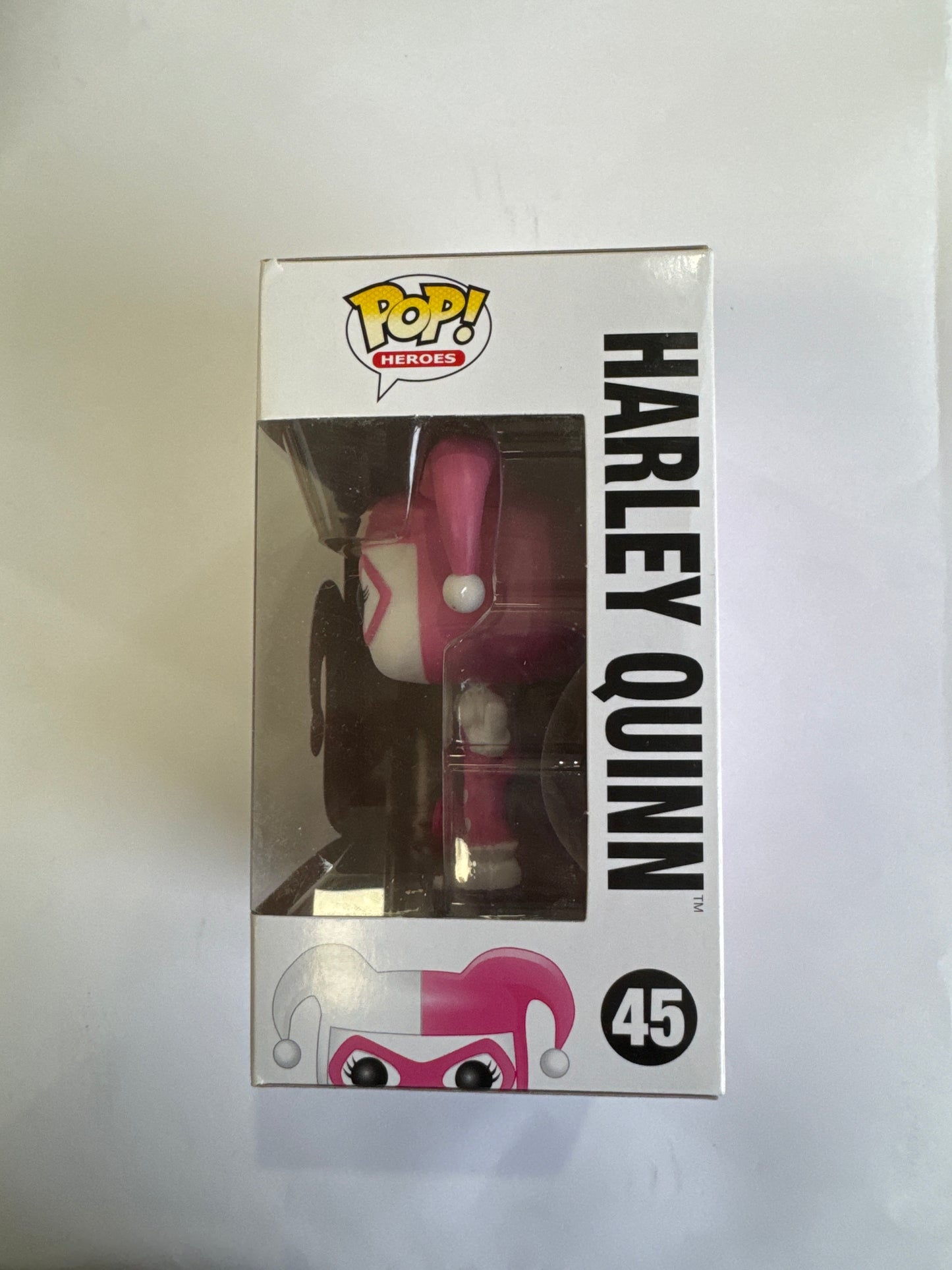 DC Super Heroes - Harley Quinn (Pink ,White) Pop! Vinyl #45