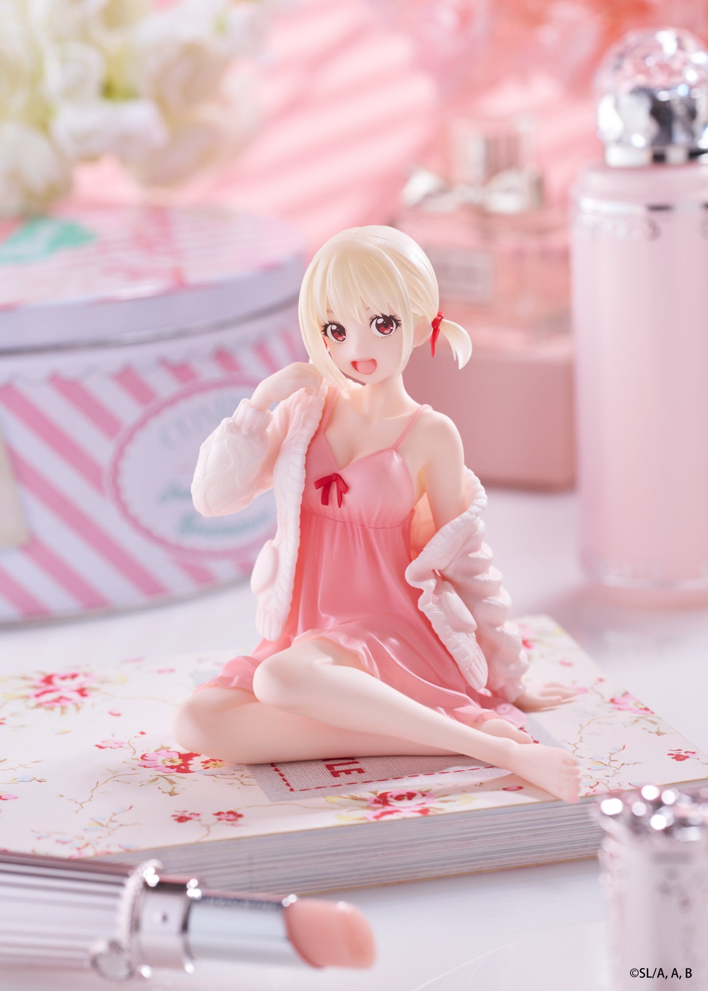 Lycoris Recoil Desktop Cute Figure Chisato Nishikigi (Roomwear Version)
