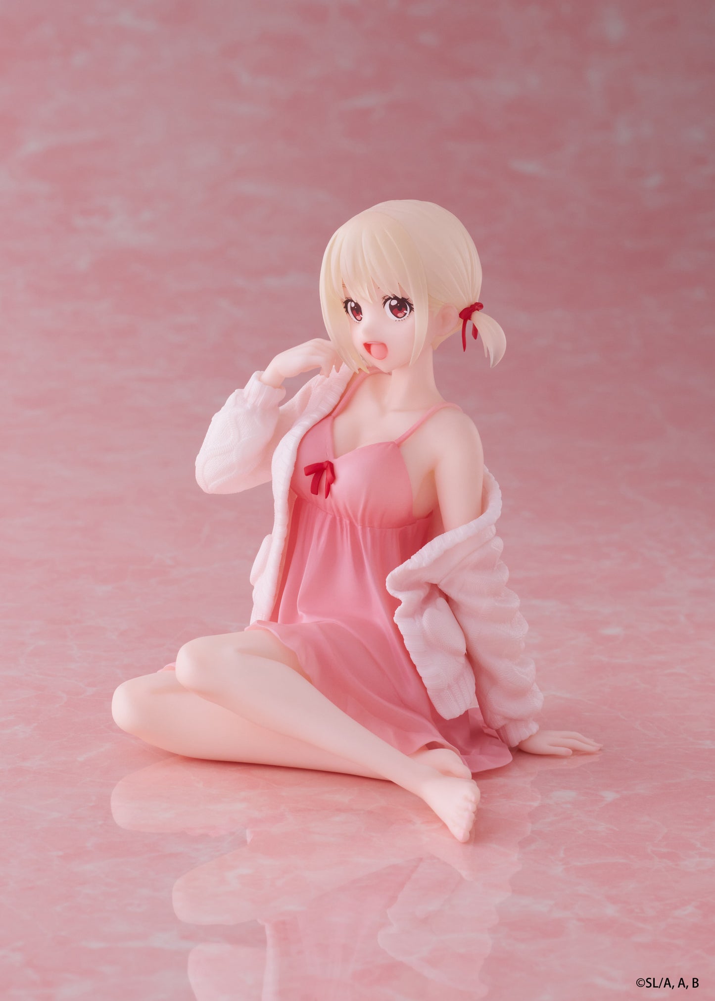 Lycoris Recoil Desktop Cute Figure Chisato Nishikigi (Roomwear Version)