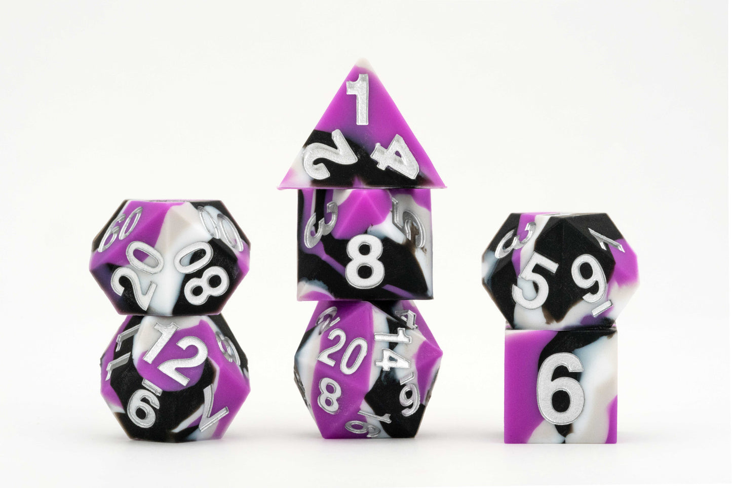 MDG 16mm Pride Sharp Edge Silicone Rubber Poly Dice Set: Asexual