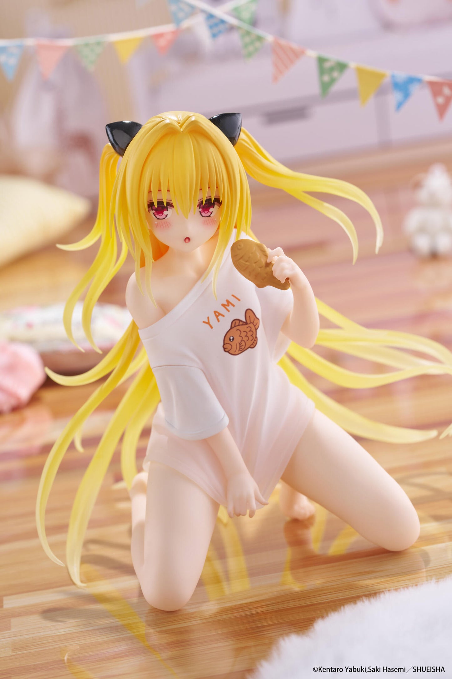 To Love-Ru Darkness Desktop Cute Figure Golden Darkness (Roomwear Version)