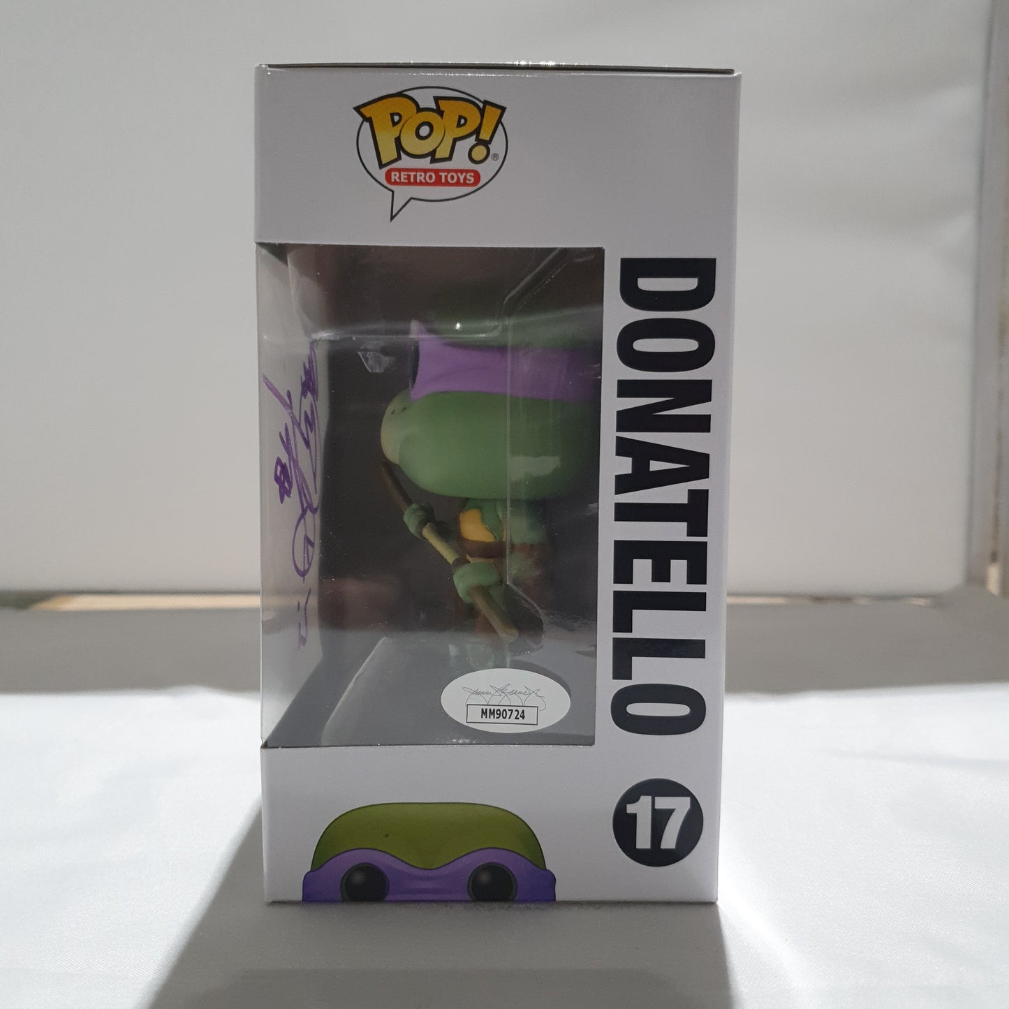 Teenage Mutant Ninja Turtles - Donatello #17 Signed Pop! Vinyl