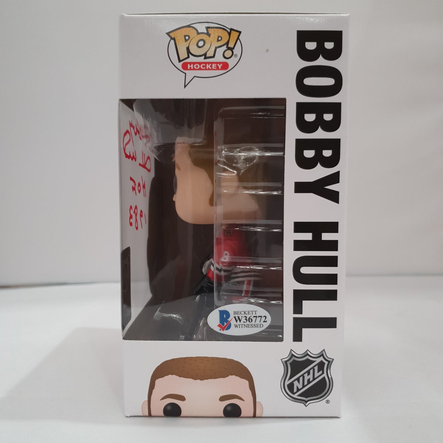 Hockey - Bobby Hull #66 Signed Pop! Vinyl