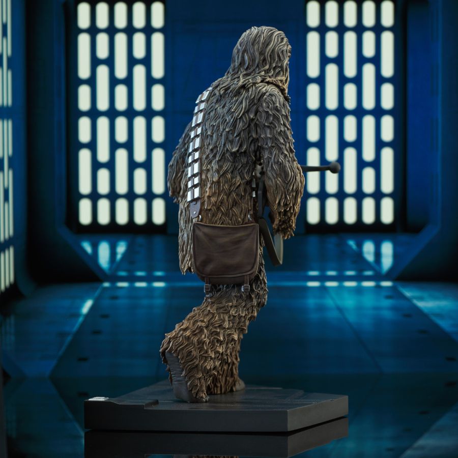 Star Wars: A New Hope - Chewbacca Premier Collection Statue